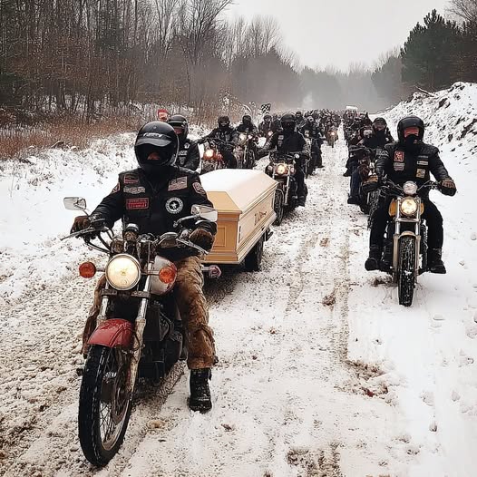 47 Bikers Rode 1,200 Miles Through A Blizzard To Bring a Dying Soldier Home